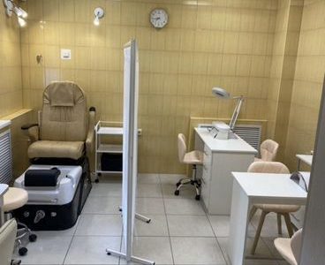 Аренда места мастера маникюра и педикюра