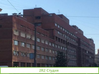 Бизнес - центр с арендаторами в Московском районе