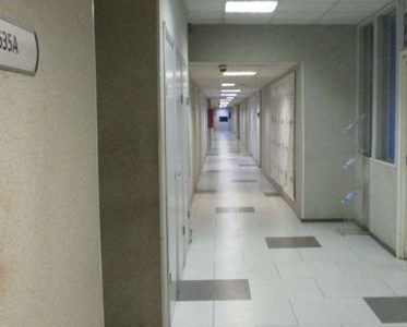 Бизнес - центр с арендаторами в Московском районе