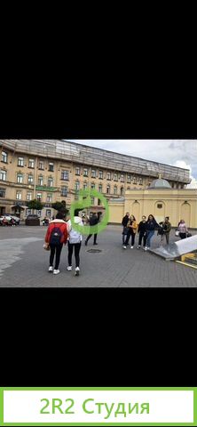 Цветочный магазин прямо на Сенной площади у метро