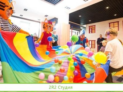 Детский клуб в густозаселенном районе