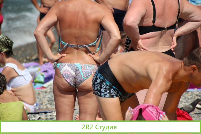 Экзотические фрукты, кокосы на пляже в Адлере,2022