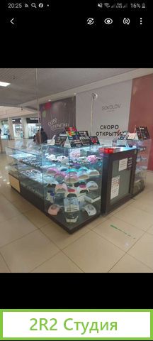 Готовый бизнес остров с товарами для маникюра