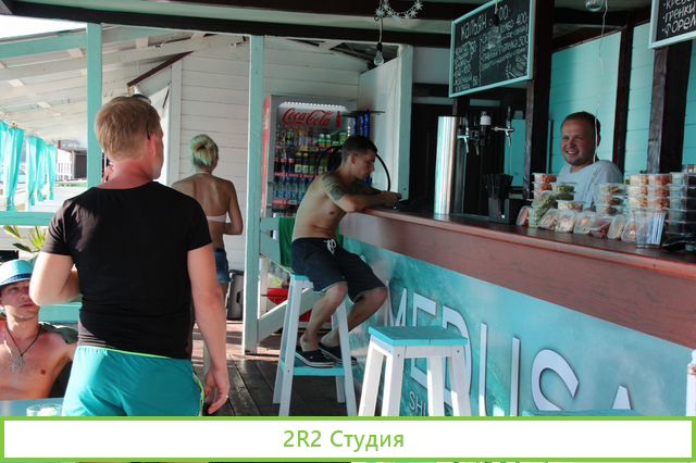 Кафе на пляже в Адлере, сезон 2022