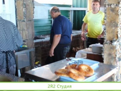 Кафе восточной кухни на пляже в Адлере, сезон 2022