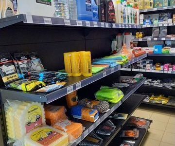 Магазин автозапчастей и автоаксессуаров