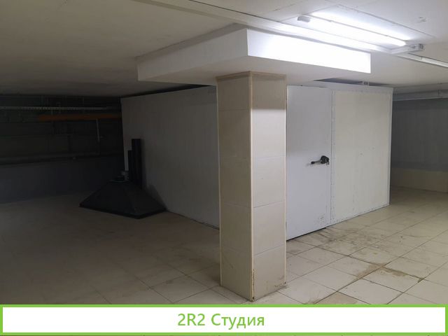 Магазин и бар разливного пива в ТЦ возле Ленты