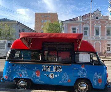 Мобильная кофейня Transporter павильон - adonis