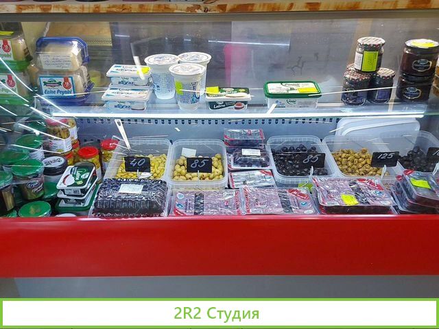 Небольшой магазин кондитерских изделий