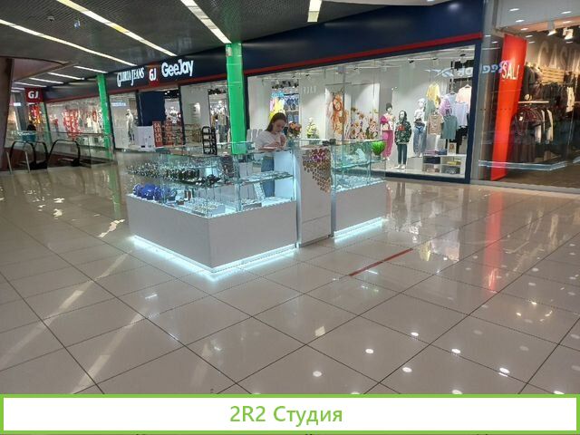 Остров Бижутерии в крупном ТЦ