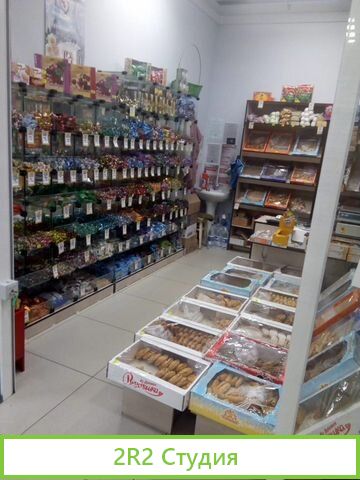 Отдел сладости к чаю конфеты, печенье, чай, кофе