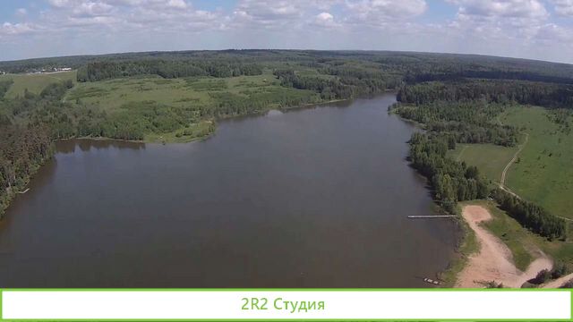 Плотина у пруда