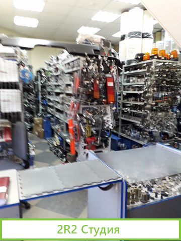 Продается дом с магазином Запчасти ямз, маз