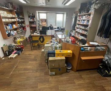 Продам магазин автозапчастей