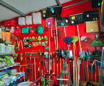Продам магазин строй-материалов с товаром