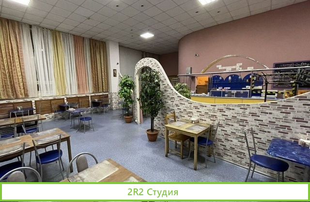 Столовая с большим потоком у Севкабеля