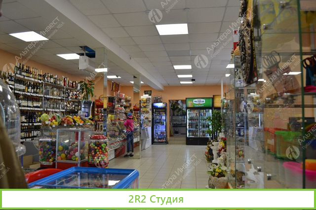 Супермаркет в собственности без конкуренции
