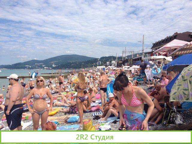 Сувениры на пляже в Адлере, 2022