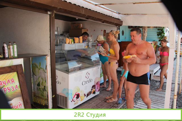 Сувлачная на пляже в Адлере, 2022