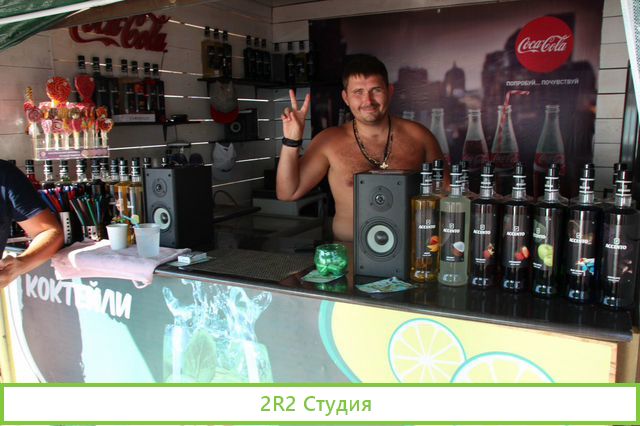Свежевыжатый сок на пляже в Адлере, 2022