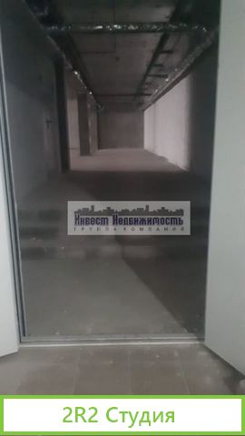 Торговая площадь, Взлетная ул., 113