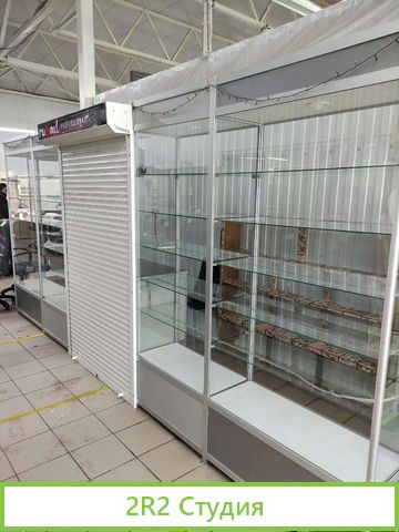 Торговые витрины с местом