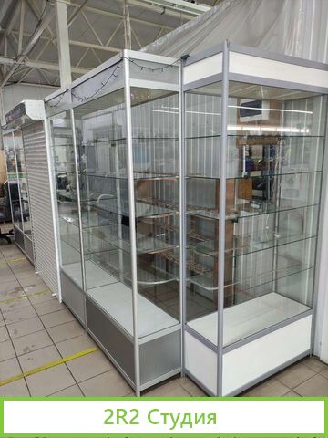 Торговые витрины с местом