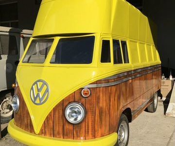 Яркие Ретро-Фудтраки VW